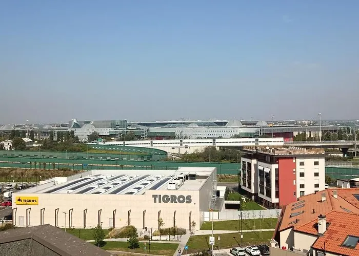 아파트 La Mansarda Di Con Terrazza